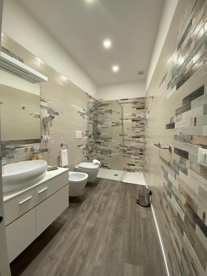 Star Suite ตารันโต ภายนอก รูปภาพ