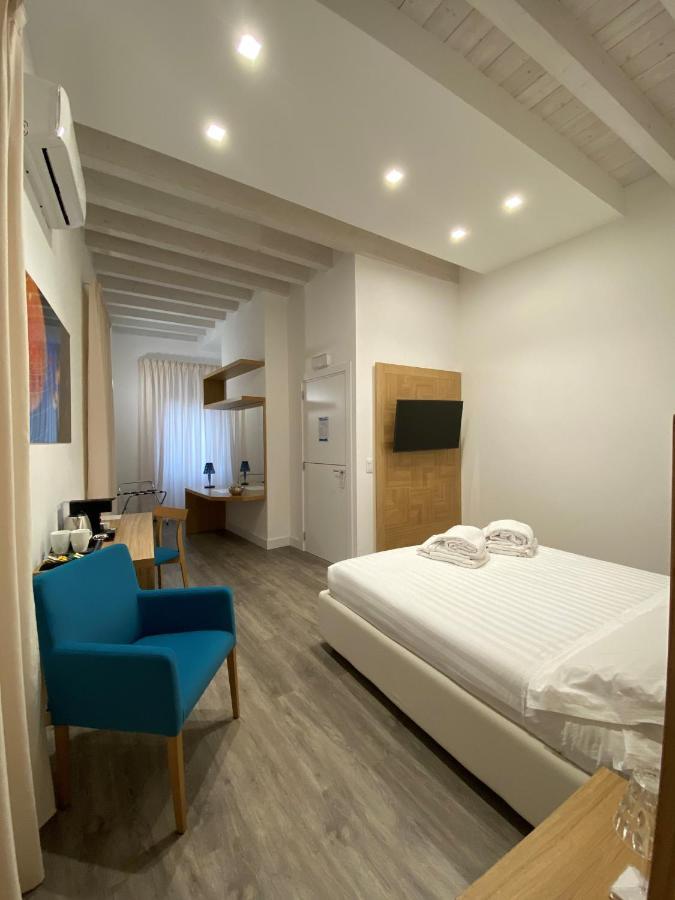 Star Suite ตารันโต ภายนอก รูปภาพ